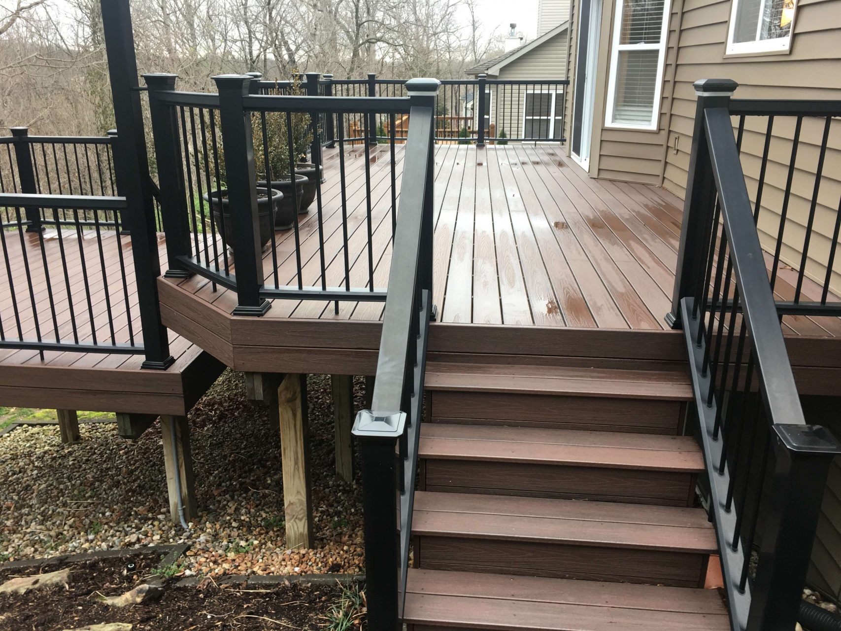 Deck Remodeling Services e1548360204710