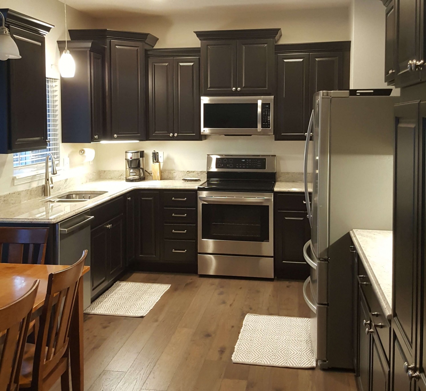 Kitchen Cabinet Remodeling e1548362923424