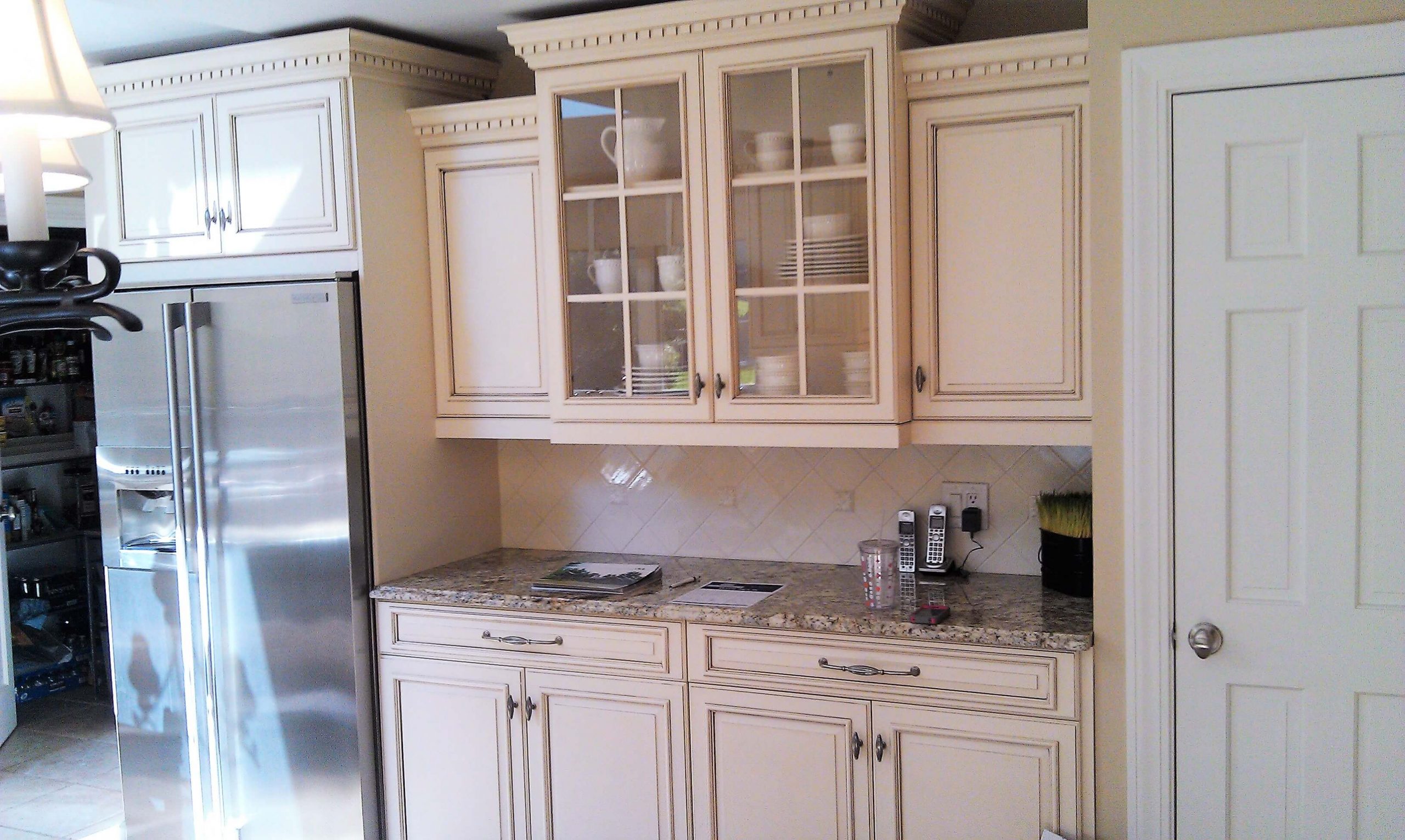Kitchen Custom Cabinet