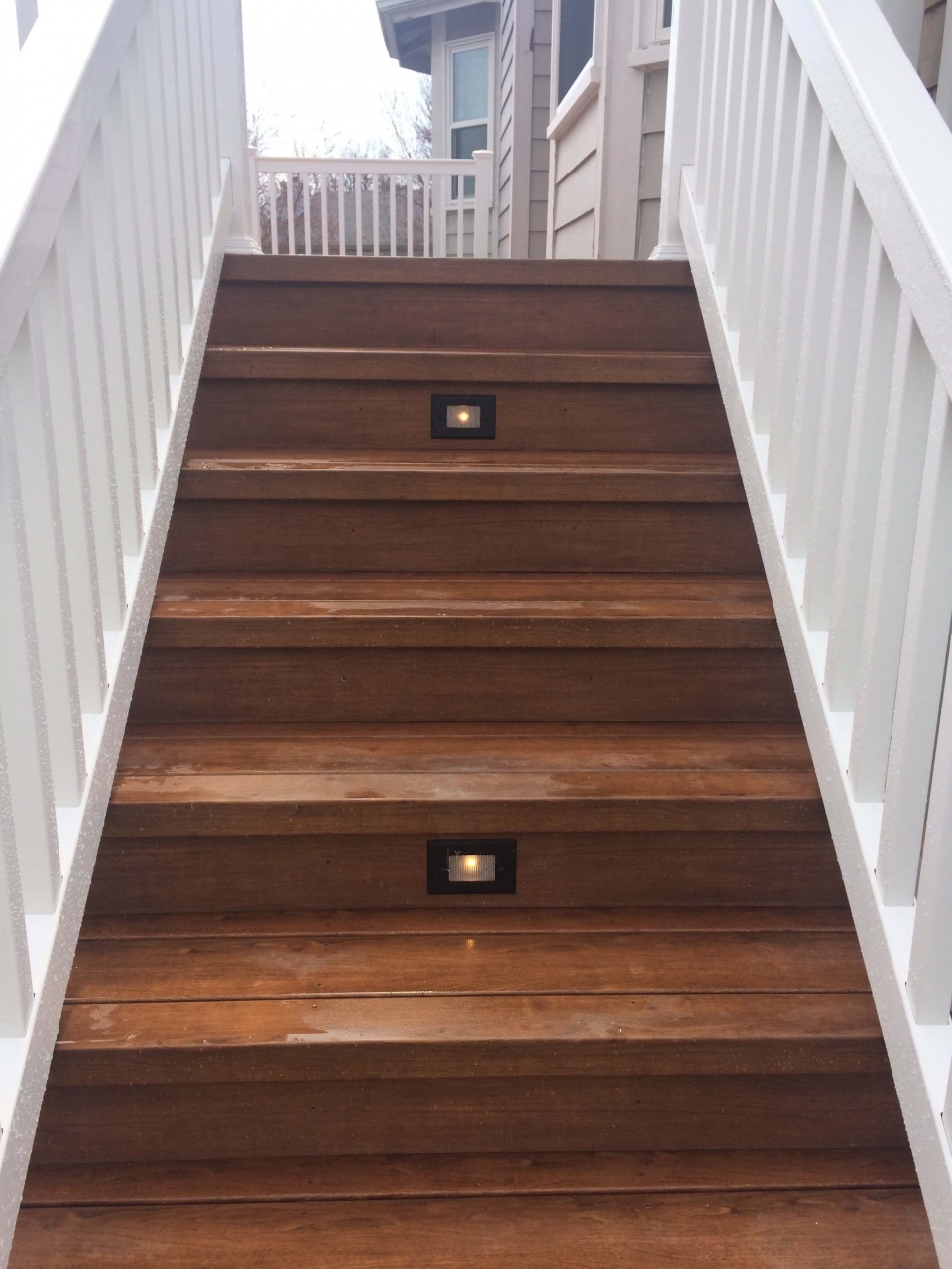 Wood Staircase e1548360175681